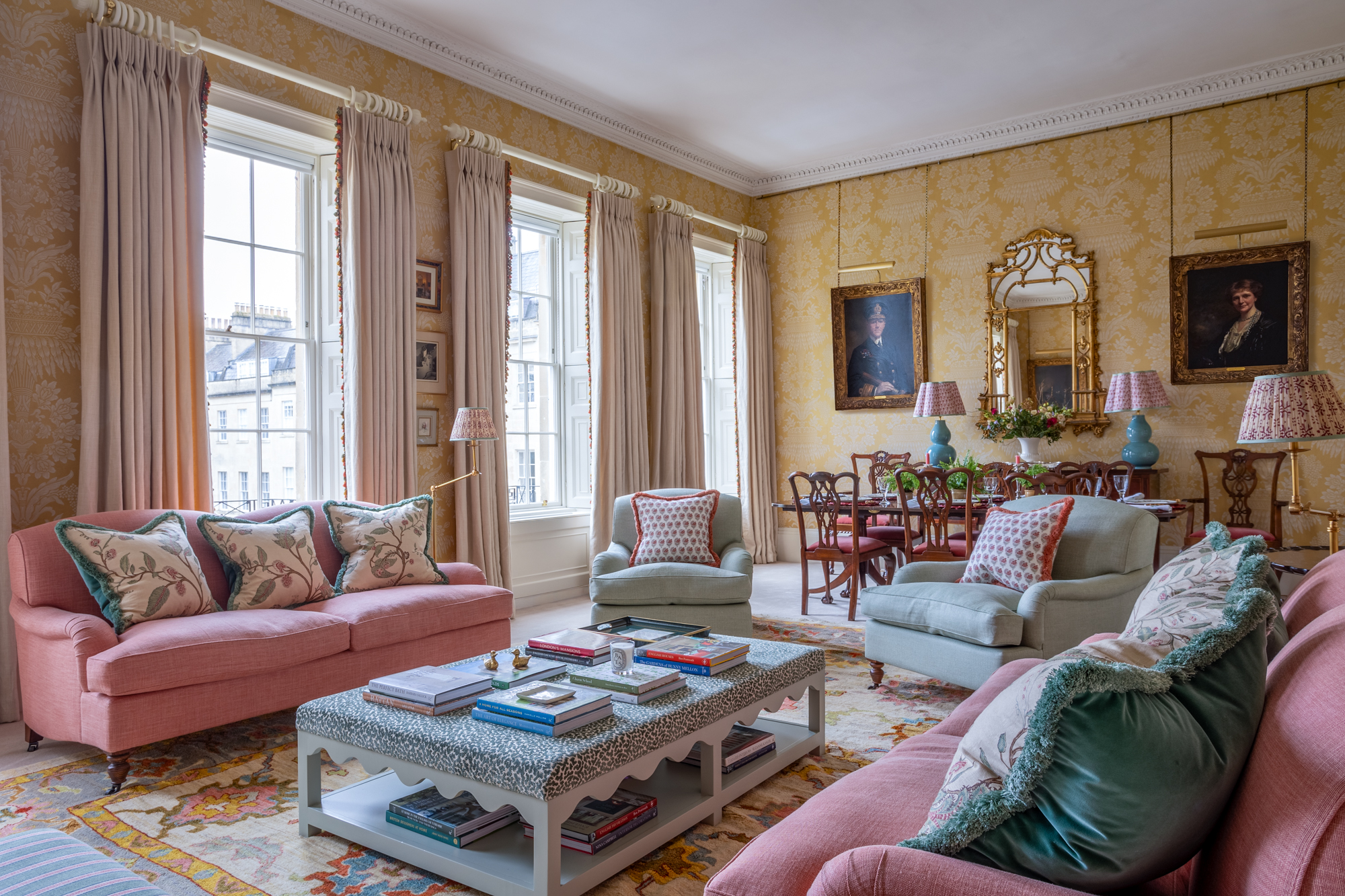How Much Does an Interior Designer Charge in Bath? A Comprehensive Guide