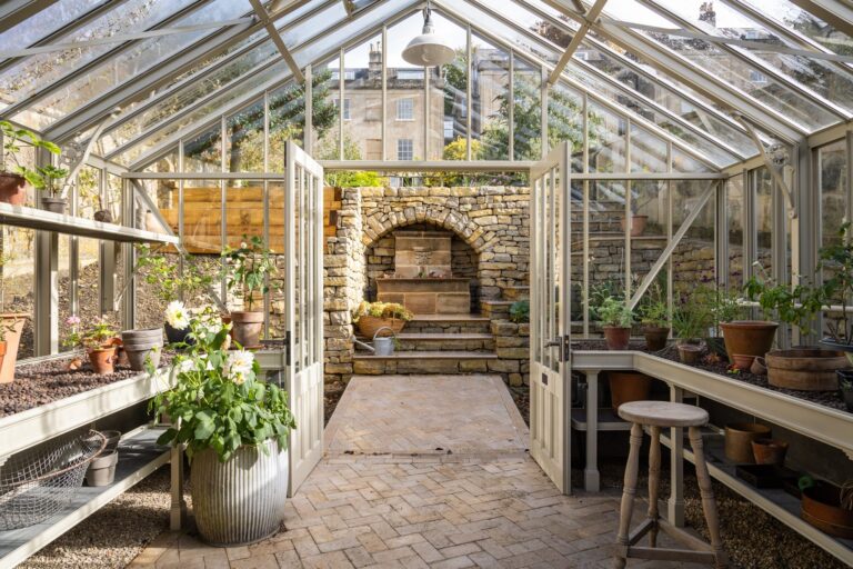 The Art of Garden Room Additions in Bath Properties